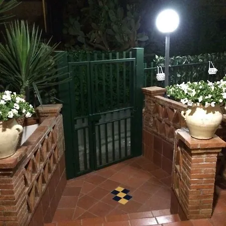Etna View Pensionat 4*